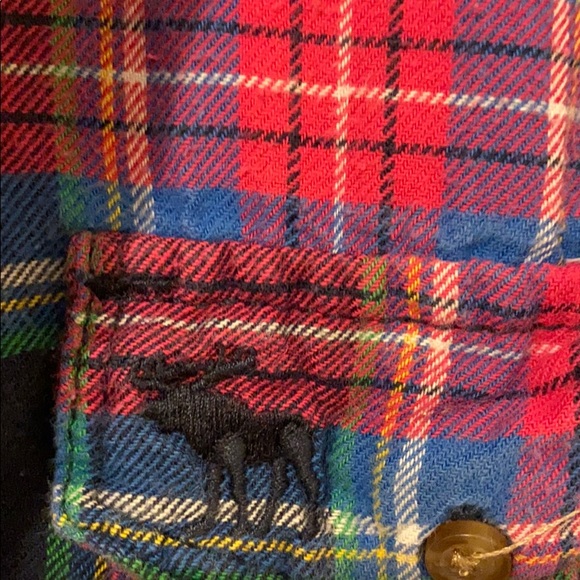 A&F plaid button up KIDS - Picture 5 of 9